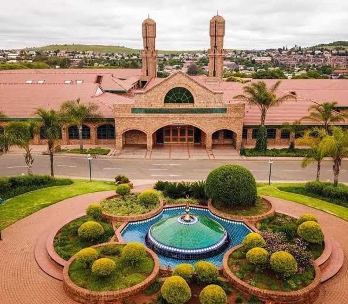 Two Laudium Schools among the 'best in the country' Laudium Today